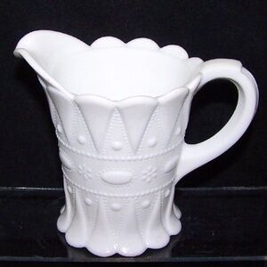 VTG Kemple "Lace and Dewdrop" Milk Glass Creamer